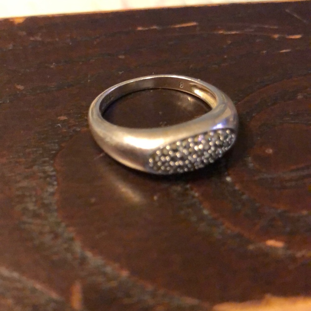 Judith Jack sterling silver ring w/ marcasite.